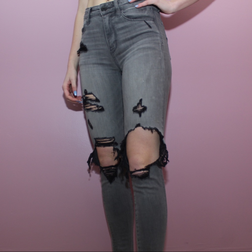 American Eagle Destroyed High Rise Jegging